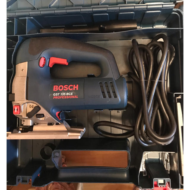 BOSCH - ボッシュ GST135BCE 電子スーパージグソーの通販 by blue｜ボッシュならラクマ