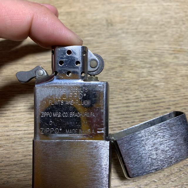 ZIPPO(ジッポー)のTAKAHIROさん専用　zippo BRADFORD.PA. 無地　マット メンズのファッション小物(タバコグッズ)の商品写真