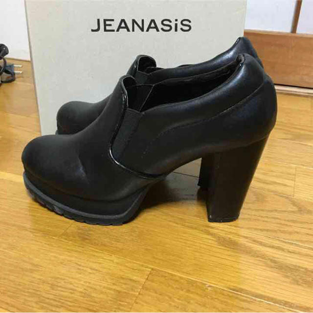 JEANASIS(ジーナシス)のJEANASISヒールスリッポン レディースの靴/シューズ(ブーティ)の商品写真