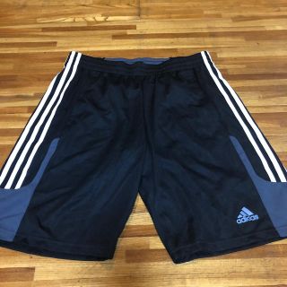 アディダス(adidas)のadidas メンズメッシュハーフパンツ(その他)