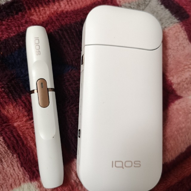 IQOS - iQOS2.4plusの通販 by みー's shop｜アイコスならラクマ