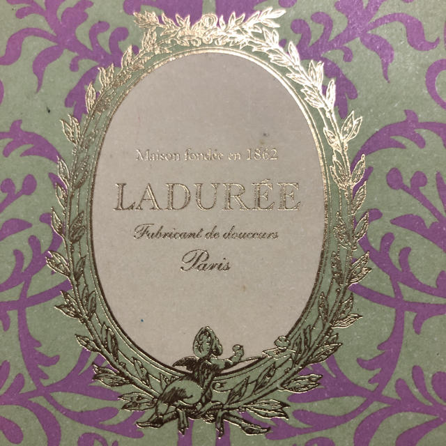 LADUREE(ラデュレ)のラデュレ  空箱 インテリア/住まい/日用品のインテリア小物(小物入れ)の商品写真