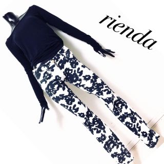 リエンダ(rienda)のrienda＊フラワースキニー(スキニーパンツ)