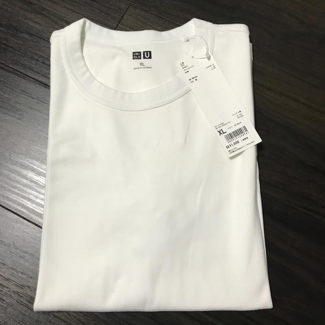 UNIQLO(ユニクロ)のユニクロ　クルーネックT 白 レディースのトップス(Tシャツ(半袖/袖なし))の商品写真