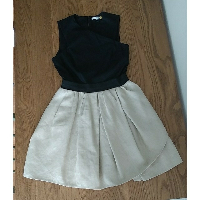 CARVEN - CARVEN カルヴェン ワンピース 38サイズ 【美品】の通販 by フクロー's shop｜カルヴェンならラクマ