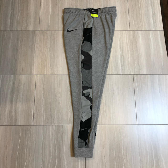 NIKE(ナイキ)のYK様専用　ナイキ　スウェット  パンツ メンズのパンツ(その他)の商品写真