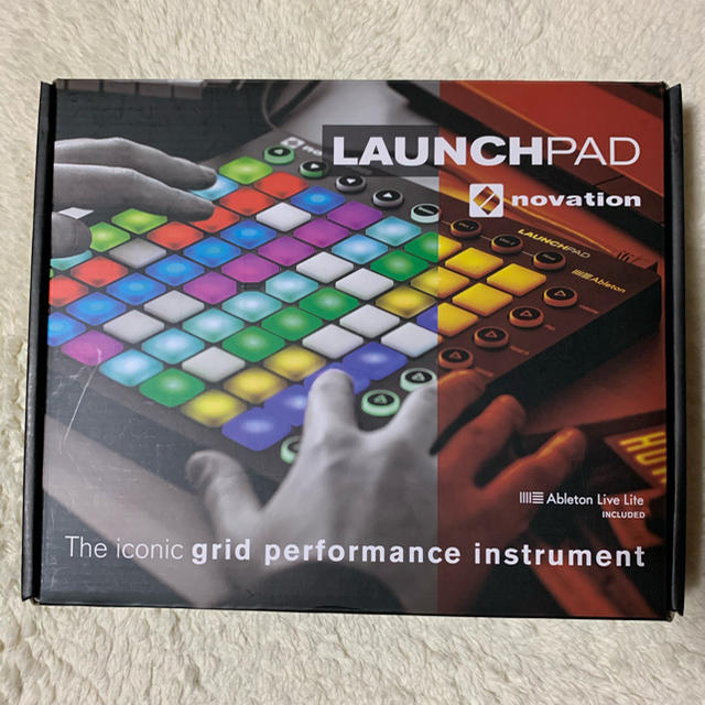 NOVATION グリッドコントローラー LAUNCHPAD MKⅡ