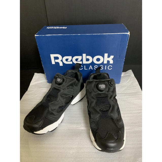 Reebok インスタポンプフューリー