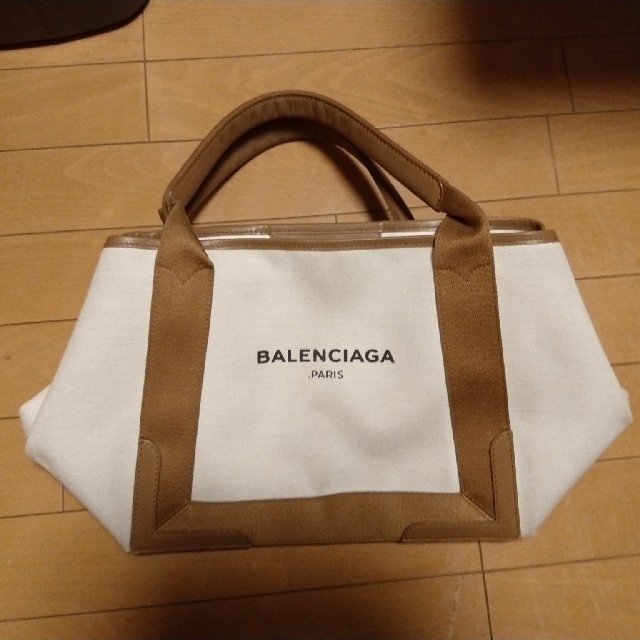 値下 バレンシアガ/BALENCIAGA　トートバッグネイビーカバS　キャメル色