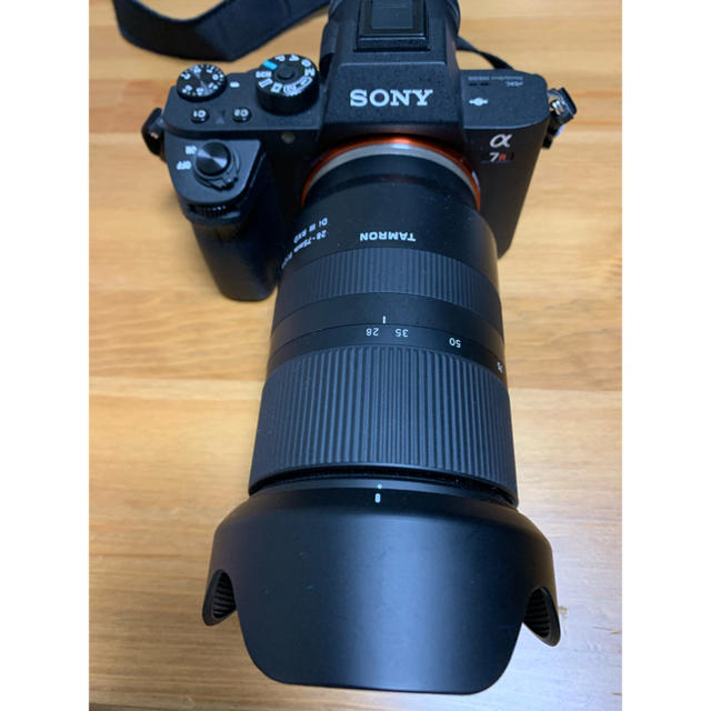 SONY(ソニー)のsony α7rii Tamron28-75mm f2.8 最終価格 スマホ/家電/カメラのカメラ(ミラーレス一眼)の商品写真