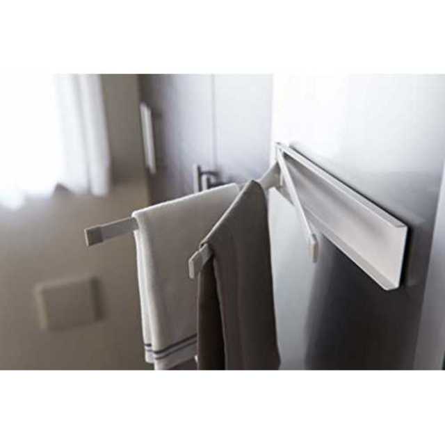 山崎実業 マグネット布巾ハンガー プレート ホワイト 2406 インテリア/住まい/日用品の収納家具(押し入れ収納/ハンガー)の商品写真