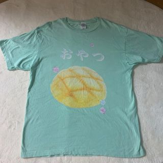 おやつTシャツ　めろんぱん　ミントグリーン　ビッグT(Tシャツ(半袖/袖なし))