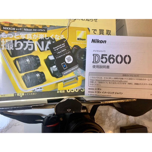 Nikon(ニコン)のD5600ボディ＋単焦点レンズ＋SDカード16GB スマホ/家電/カメラのカメラ(デジタル一眼)の商品写真