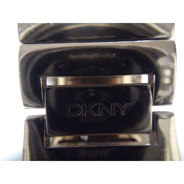 DKNY(ダナキャランニューヨーク)のDKNY の腕時計電池式クォーツ 製　動作確認済 !。 レディースのファッション小物(腕時計)の商品写真