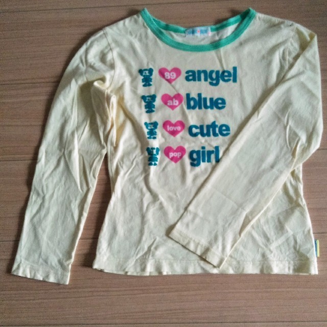 angelblue(エンジェルブルー)の長袖Tシャツ　150 キッズ/ベビー/マタニティのキッズ服女の子用(90cm~)(Tシャツ/カットソー)の商品写真