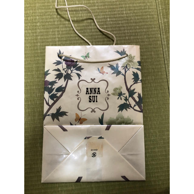 ANNA SUI(アナスイ)のアナスイ　紙袋 レディースのバッグ(ショップ袋)の商品写真