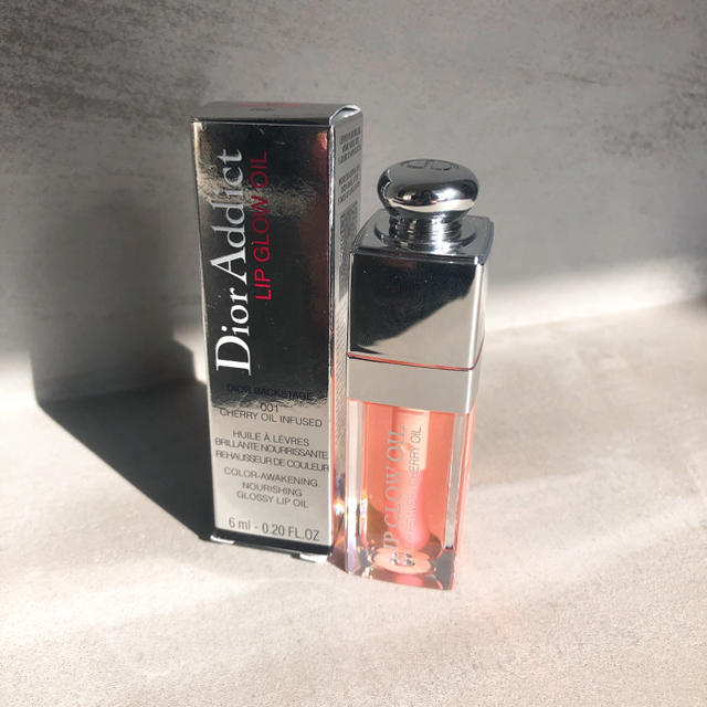 Dior(ディオール)の【Vani様専用】Dior Addict Lip Glow Oil 001 コスメ/美容のベースメイク/化粧品(リップグロス)の商品写真