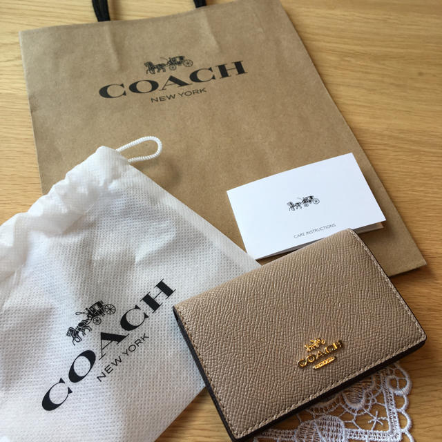 COACH(コーチ)の新品　コーチ(COACH) 名刺入れ/カードケース レディースのファッション小物(名刺入れ/定期入れ)の商品写真