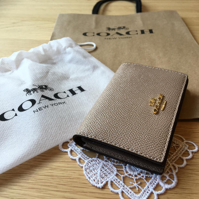 COACH(コーチ)の新品　コーチ(COACH) 名刺入れ/カードケース レディースのファッション小物(名刺入れ/定期入れ)の商品写真