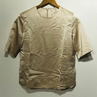 コス(COS)のCOS シャイニートップス(シャツ/ブラウス(半袖/袖なし))