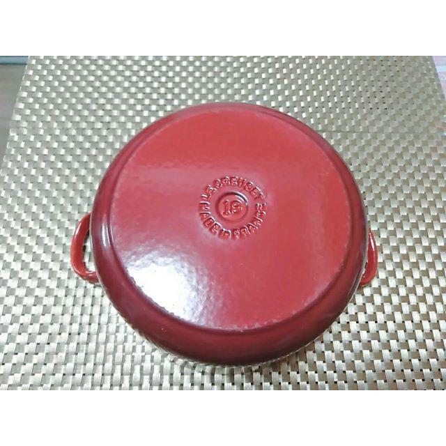 LE CREUSET(ルクルーゼ)のルクルーゼ　ココットロンド 18cm  インテリア/住まい/日用品のキッチン/食器(調理道具/製菓道具)の商品写真