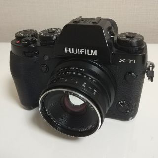 フジフイルム(富士フイルム)のFujifilm X-T1 単焦点7artisans 25mm F1.8(ミラーレス一眼)