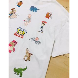 エイチアンドエム(H&M)の【未使用】★人気商品★   H&M   Tシャツ　M(Tシャツ/カットソー(半袖/袖なし))