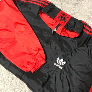 アディダス(adidas)のadidas ジャケット(ナイロンジャケット)