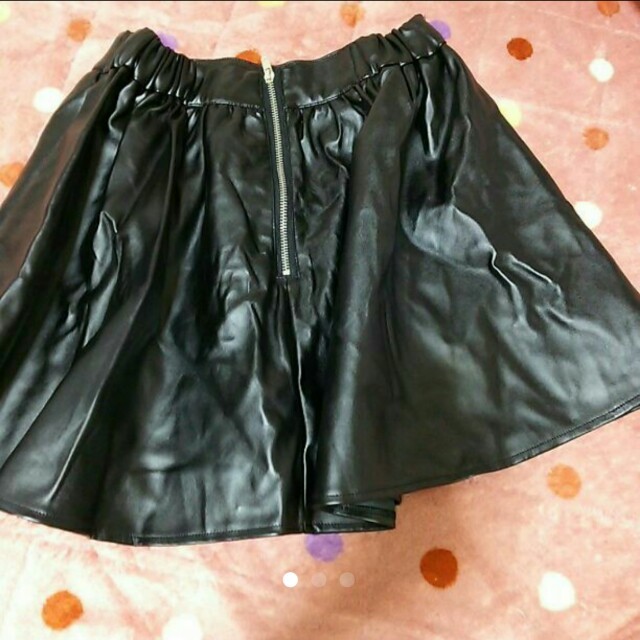 まーぱおさま専用☆スカート☆黒☆レザー レディースのスカート(ミニスカート)の商品写真