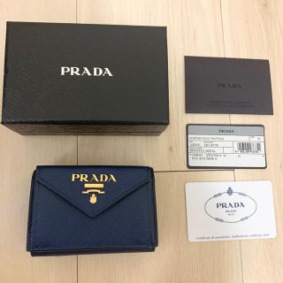 プラダ(PRADA)のプラダ　三つ折り財布(財布)