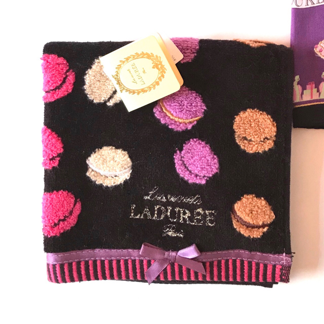 LADUREE(ラデュレ)のLADUREE タオルハンカチ レディースのファッション小物(ハンカチ)の商品写真