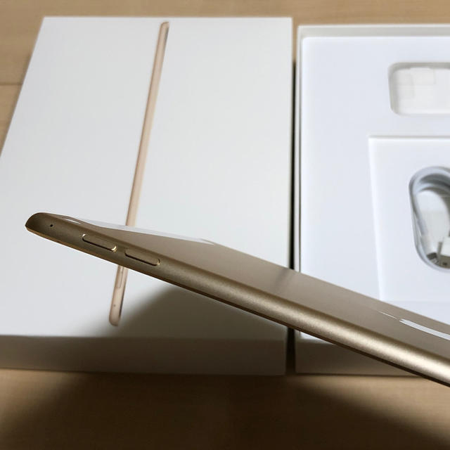 Apple Air2♡16GBゴールドの通販 by kmari0607｜アップルならラクマ - iPad 超歓迎人気