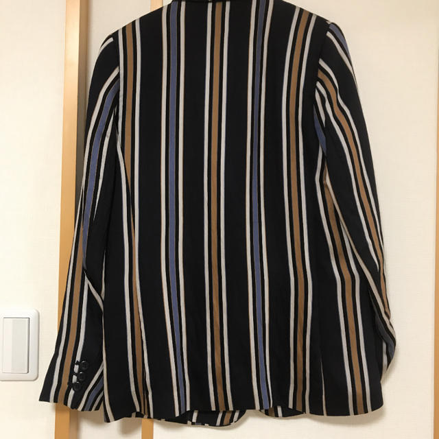 H&H(エイチアンドエイチ)の安室奈美恵　H&M コラボジャケット レディースのジャケット/アウター(その他)の商品写真