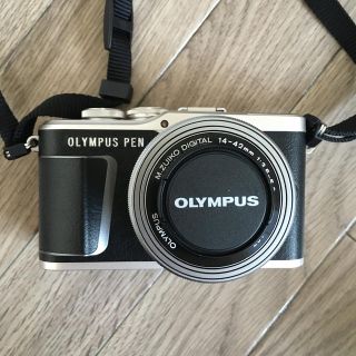 オリンパス(OLYMPUS)のオリンパスペン E-PL9 14-42EZレンズセット 極美品 付属品あり(ミラーレス一眼)