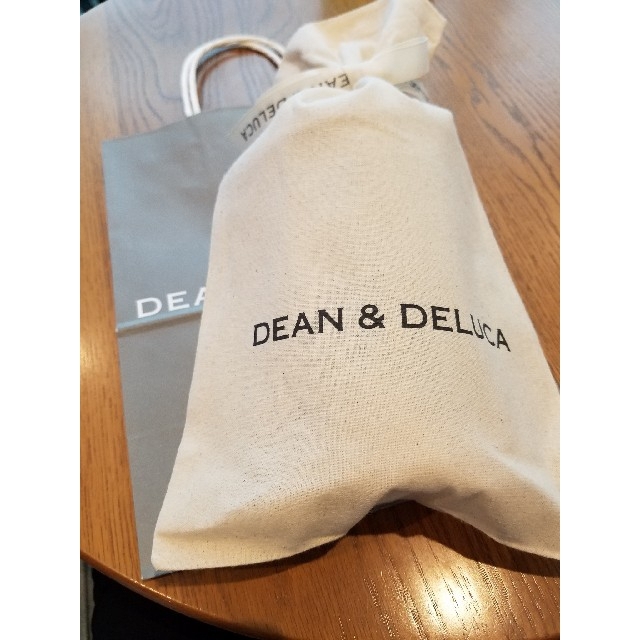 DEAN & DELUCA(ディーンアンドデルーカ)の【Kazuさん 専用】 DEAN&DELUCA タンブラー レタパプラス発送 インテリア/住まい/日用品のキッチン/食器(タンブラー)の商品写真