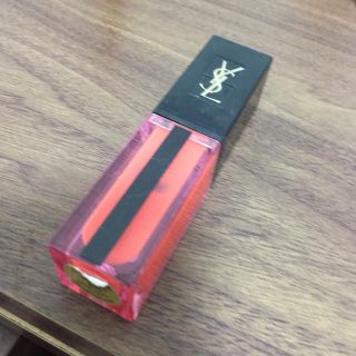 イヴサンローランボーテ(Yves Saint Laurent Beaute)のサンローラン ティントリップ 605(リップグロス)