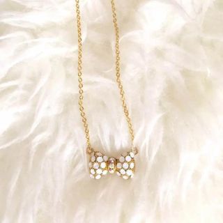 美品★GOLDリボンネックレス(ネックレス)