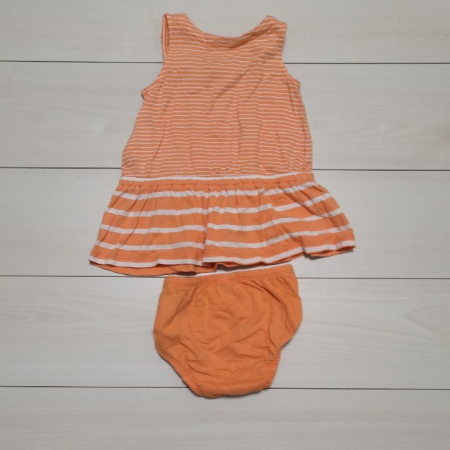 babyGAP(ベビーギャップ)のbabyGAPワンピース【60cm】 キッズ/ベビー/マタニティのベビー服(~85cm)(ワンピース)の商品写真