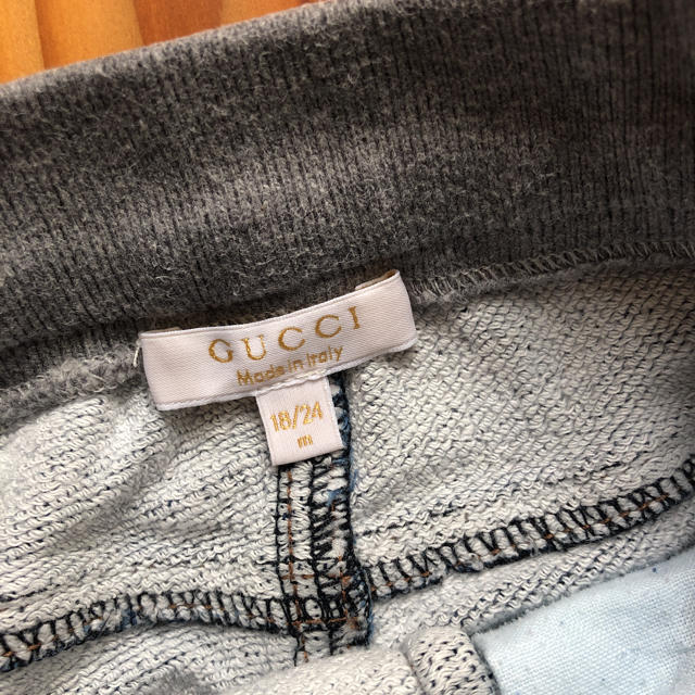 Gucci(グッチ)のグッチ　ベビー　パンツ　90 95 キッズ/ベビー/マタニティのキッズ服男の子用(90cm~)(パンツ/スパッツ)の商品写真