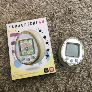 バンダイ(BANDAI)のたまごっち4U(家庭用ゲーム機本体)