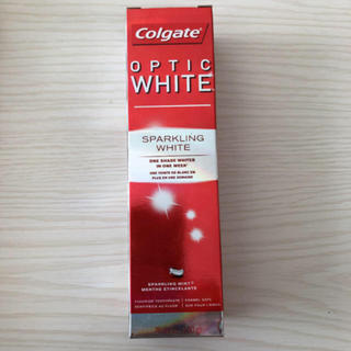 コルゲート　美白　スパークリングホワイト　歯磨き粉100g(歯磨き粉)