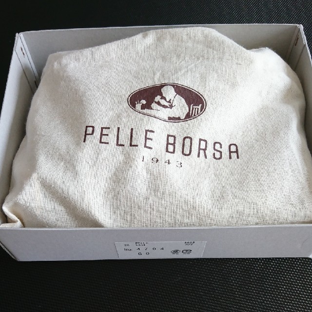 PELLE BORSA(ペレボルサ)の本革バッグ レディースのバッグ(ショルダーバッグ)の商品写真