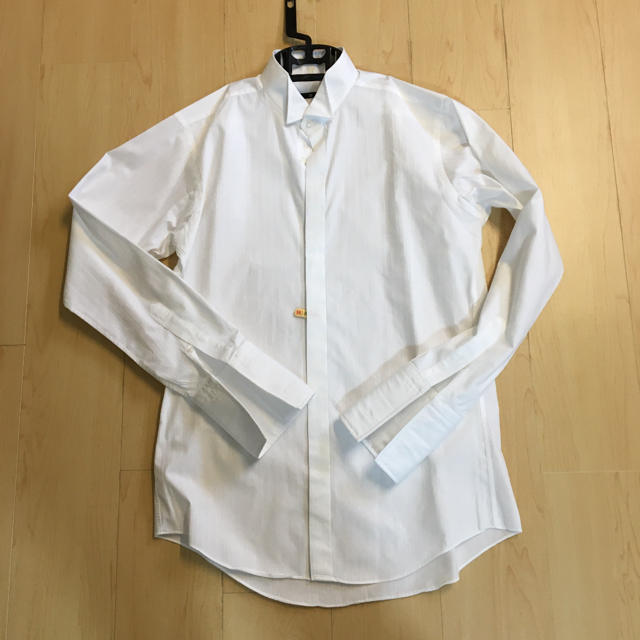 SELECT(セレクト)のスーツセレクト  タキシード　ウィングカラーシャツ メンズのトップス(シャツ)の商品写真