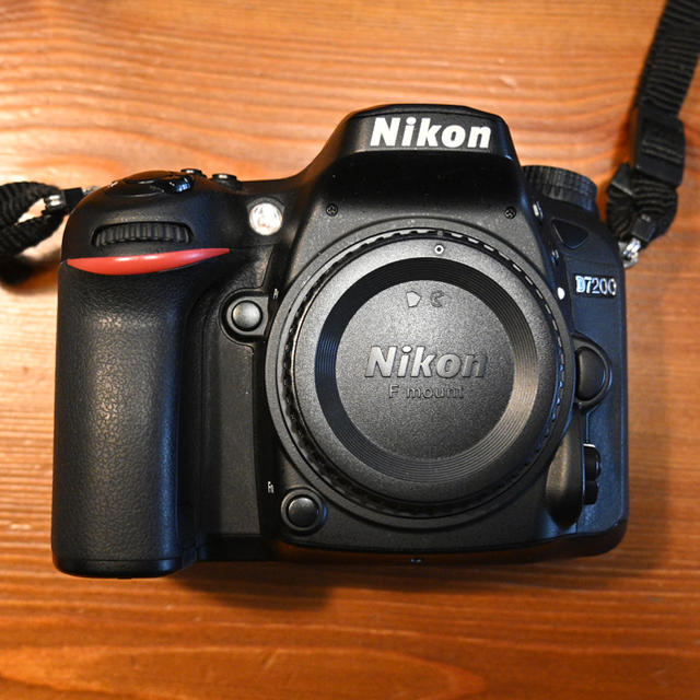 Nikon D7200 ボディ単体