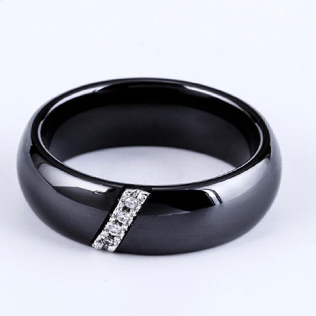 ●ブラックセラミックリング・18号・新品 メンズのアクセサリー(リング(指輪))の商品写真