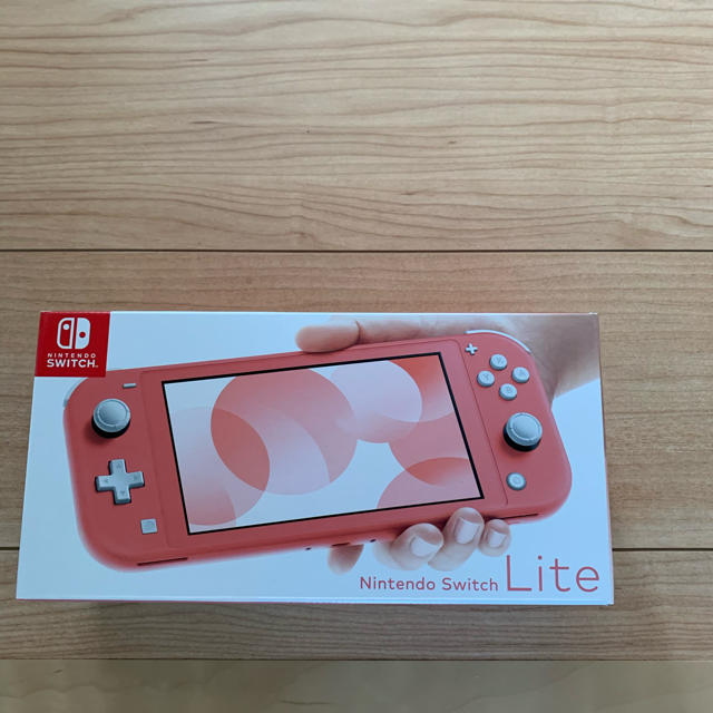 switch  lite コーラルピンク