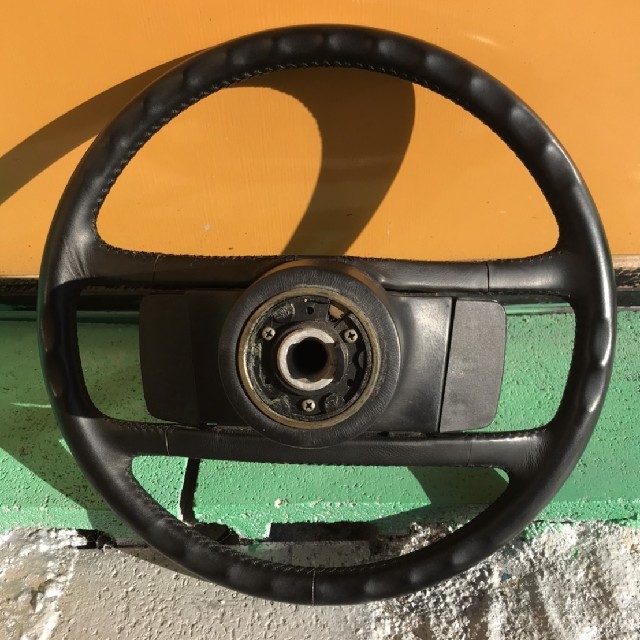 ポルシェ964カレラ 純正ステアリング 完成品 www.gold-and-wood.com