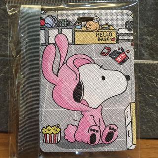 スヌーピー(SNOOPY)の【新品未開封】スヌーピー パスケース　定期券入れ　カード入れ(パスケース/IDカードホルダー)