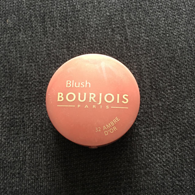 bourjois(ブルジョワ)のブルジョワ チーク32 コスメ/美容のベースメイク/化粧品(チーク)の商品写真