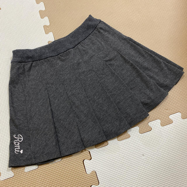 RONI(ロニィ)のRONI 135 スカート キッズ/ベビー/マタニティのキッズ服女の子用(90cm~)(スカート)の商品写真